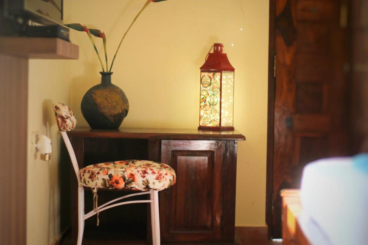 Red Soil Cozy Cottages- Vagator Esterno foto
